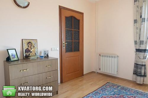 Sell 4-room apartment. Киев, Ирпенская — photo 9