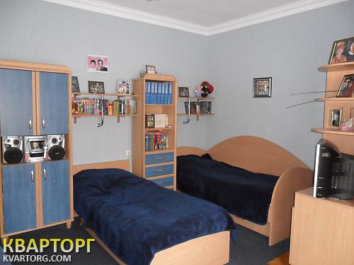 Sell house. Киевская обл., Героев — photo 1