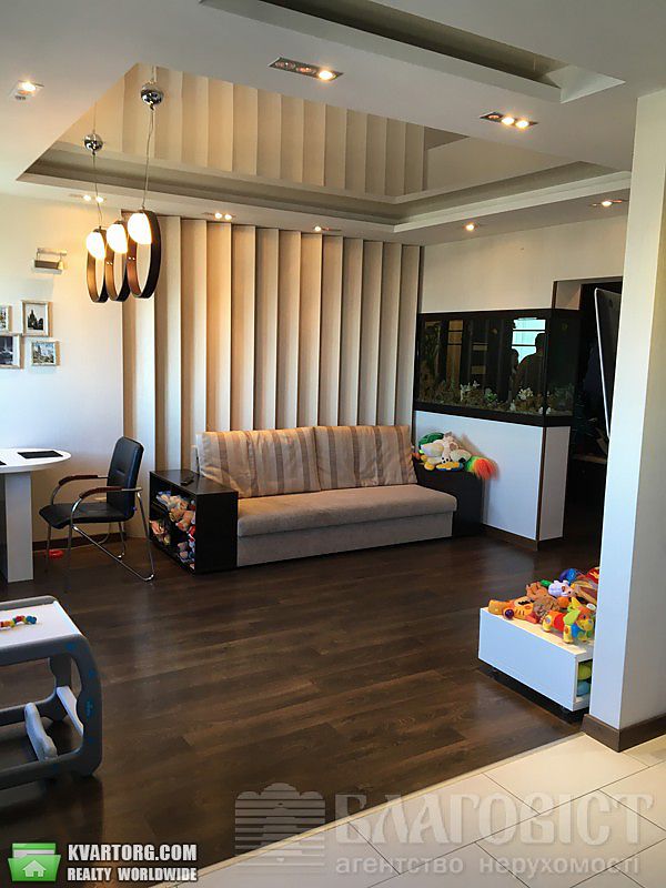 Sell 2-room apartment. Киев,  Вышгородская — photo 4