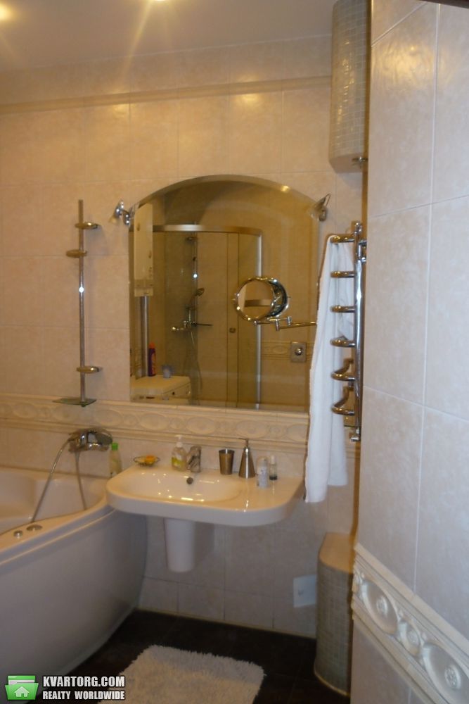 Rent out 3-room apartment. Киев,  Мечникова — photo 5