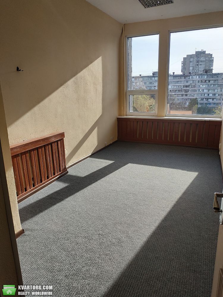 Rent out office. Киев, Сверстюка — photo 6