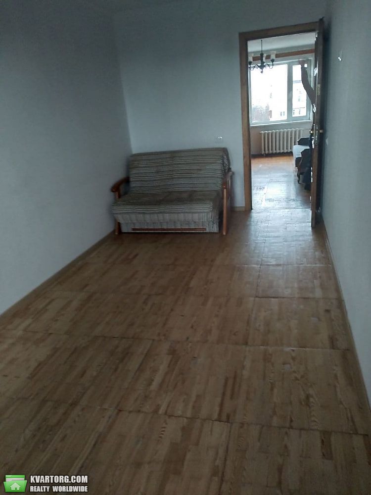 Rent out 3-room apartment. Киев, Лесной пр. — photo 4