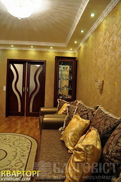 Sell 3-room apartment. Киев,  Урловская — photo 4