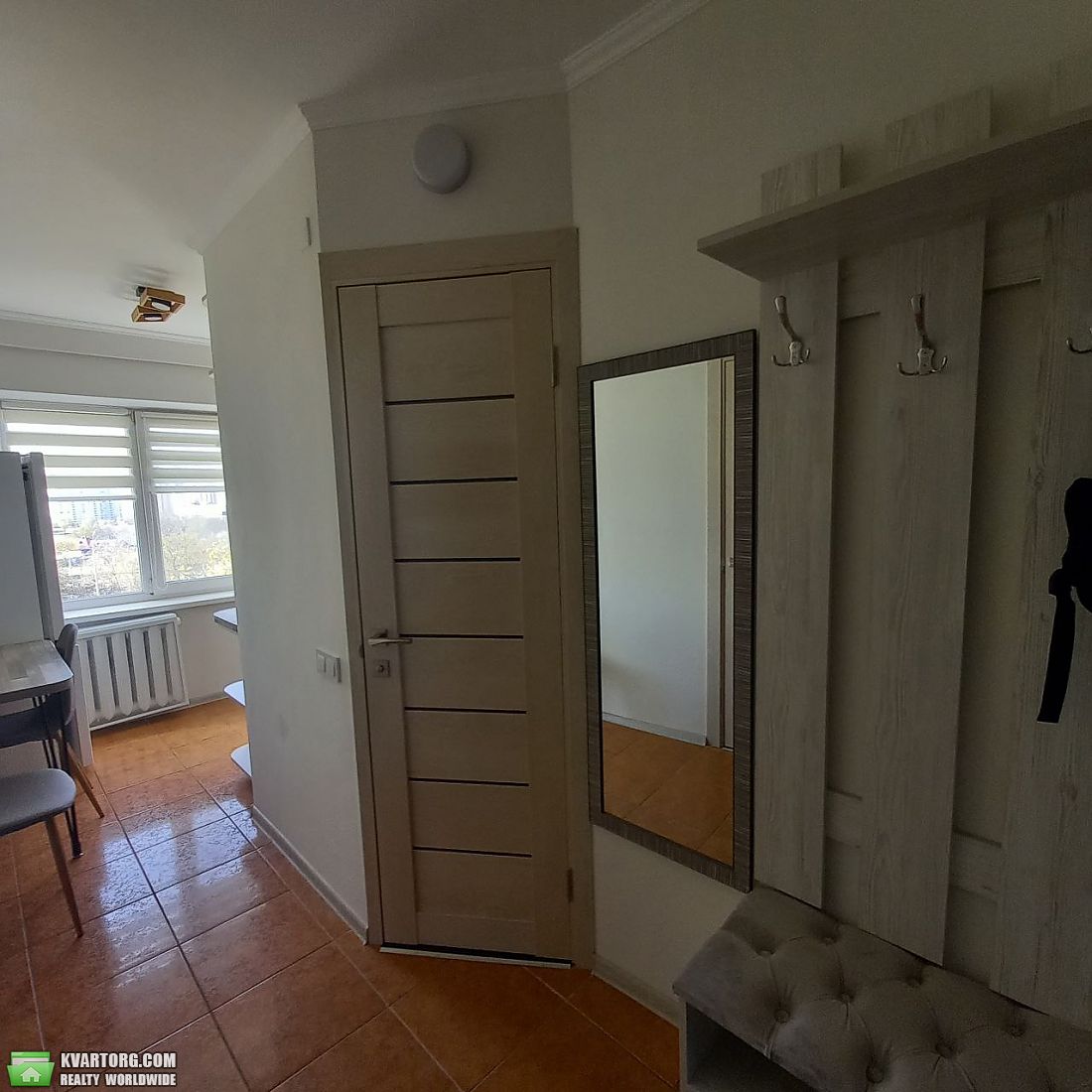 Rent out 1-room apartment. Киев, Харьковское шоссе — photo 6