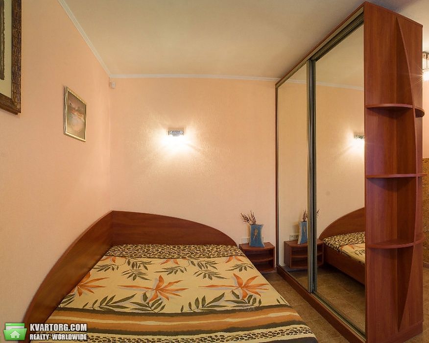 Rent out 1-room apartment. Киев,  Никольско-Ботаническая — photo 4