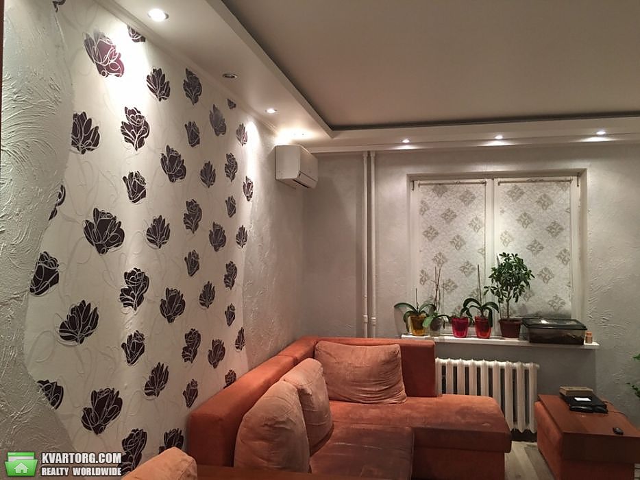 Sell 3-room apartment. Киев,  Урловская — photo 2