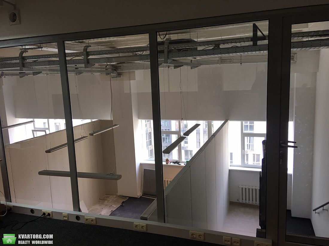 Rent out office. Киев, Сурикова — photo 4