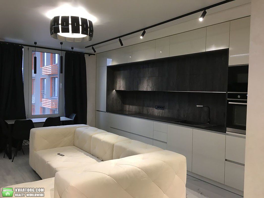 Sell 2-room apartment. Киев,  Днепровская наб — photo 1