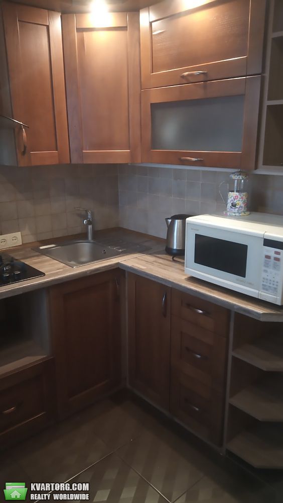Rent out 2-room apartment. Днепропетровск, Вакаленчука — photo 2