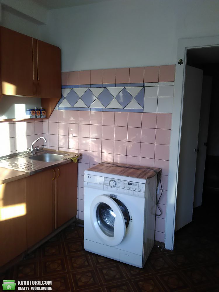 Rent out 2-room apartment. Киев, пр-т Г. Сталинграда — photo 9