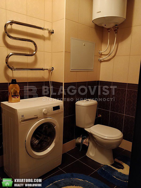 Rent out 1-room apartment. Киев,  Комбинатная — photo 5