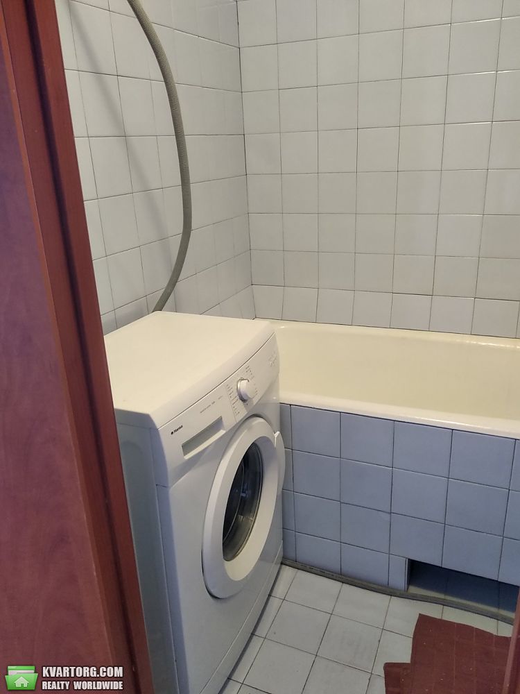 Rent out 2-room apartment. Киев,  Сабурова — photo 10