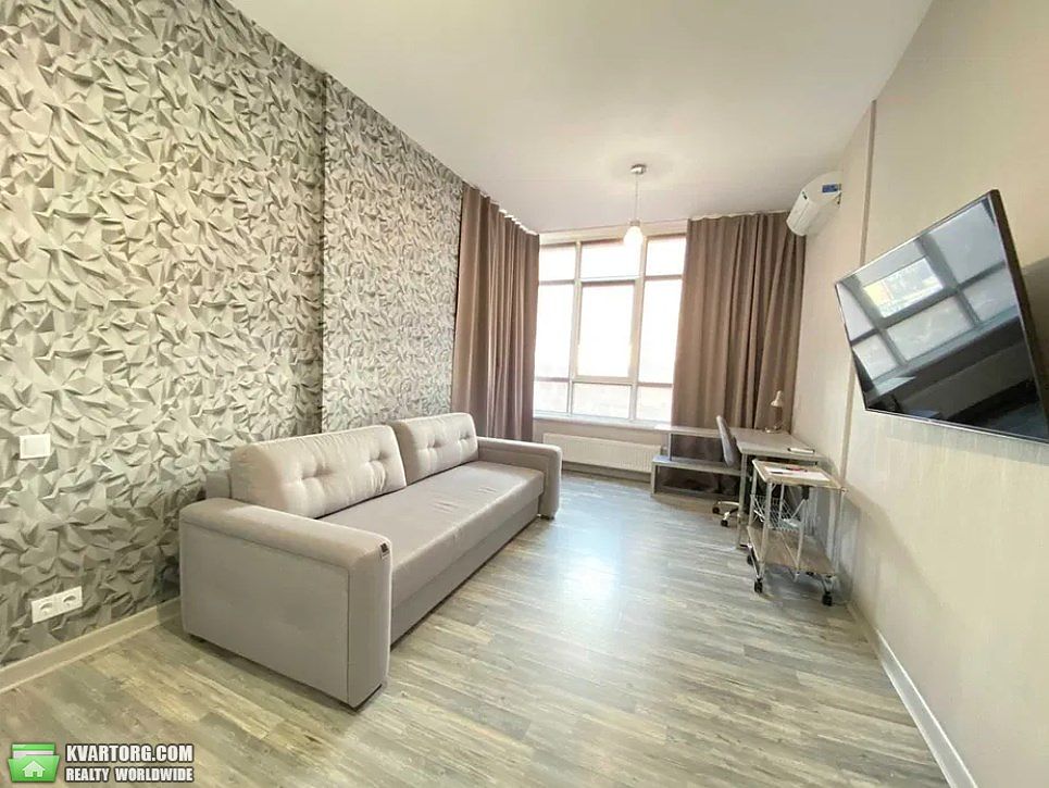Rent out 2-room apartment. Киев, Джона Маккейна — photo 2