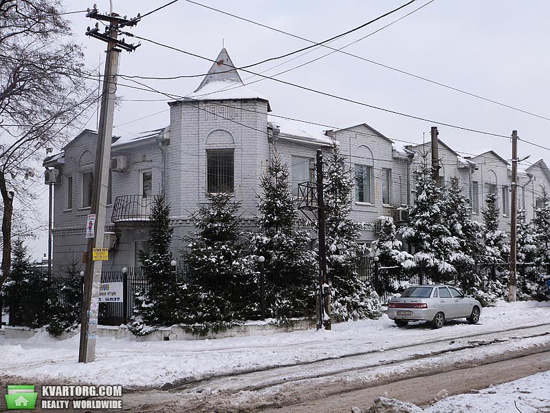 Rent out office. Днепропетровск, Петровского — photo 1