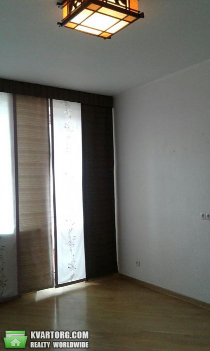 Rent out 3-room apartment. Киев,  Лебедева-Кумача — photo 5