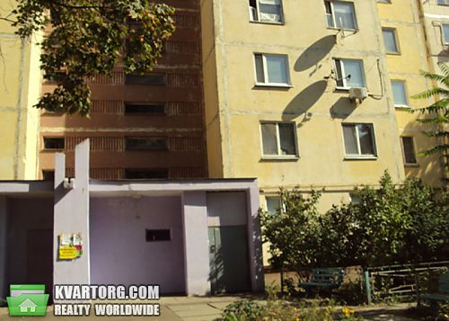Sell 2-room apartment. Киев,  Героев Днепра — photo 1