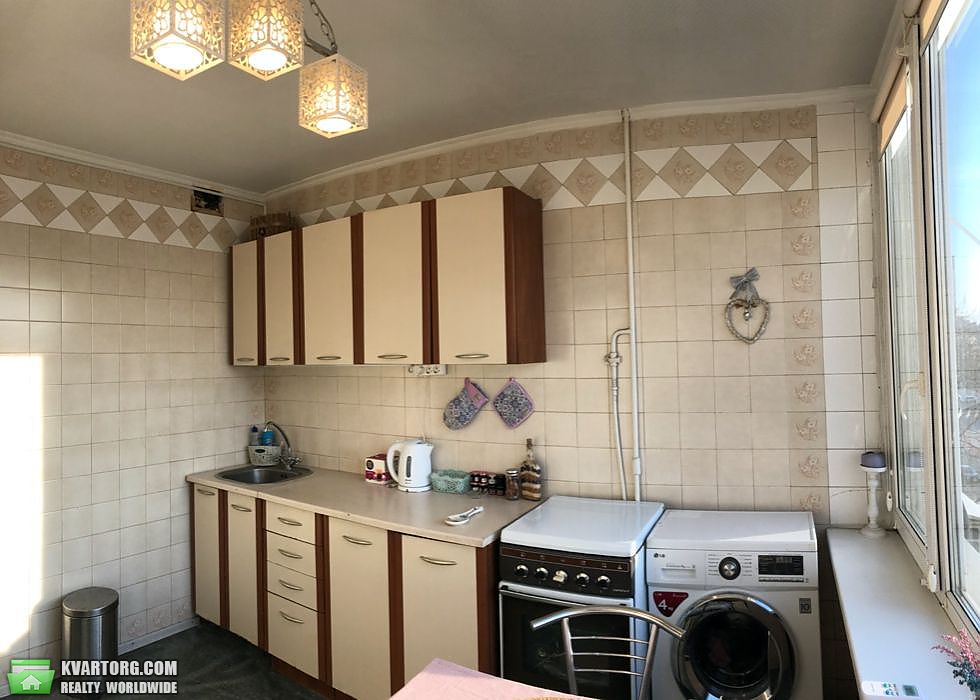 Sell 2-room apartment. Киев,  Дмитриевская — photo 2