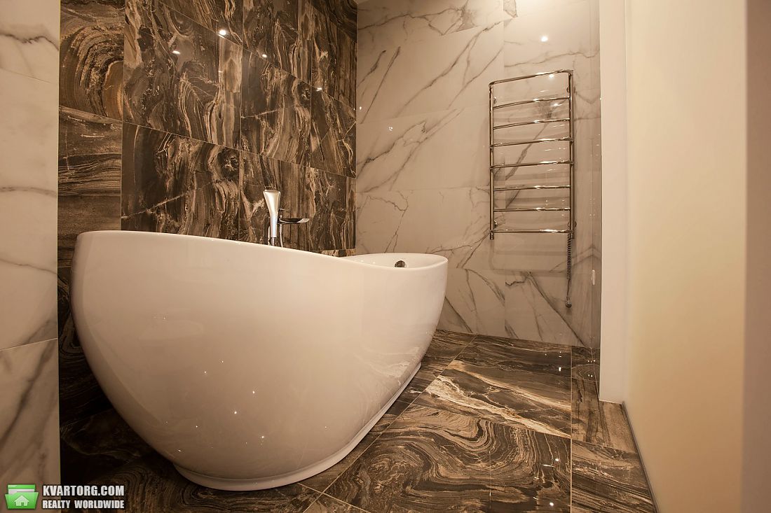 Sell 4-room apartment. Киев, Драгомирова ул. — photo 2
