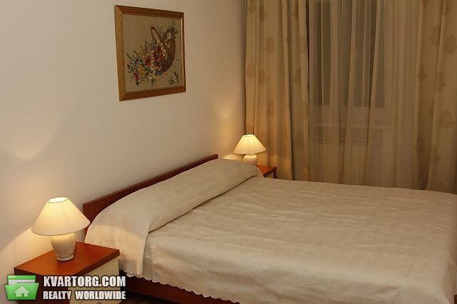 Rent out 2-room apartment. Киев,  Шота Руставели — photo 3