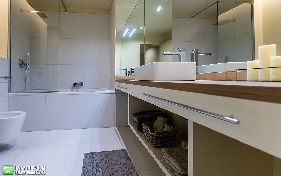 Rent out 3-room apartment. Киев,  Антоновича — photo 2