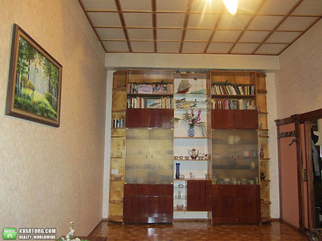 Sell 2-room apartment. Одесса, Дерибасовская — photo 2