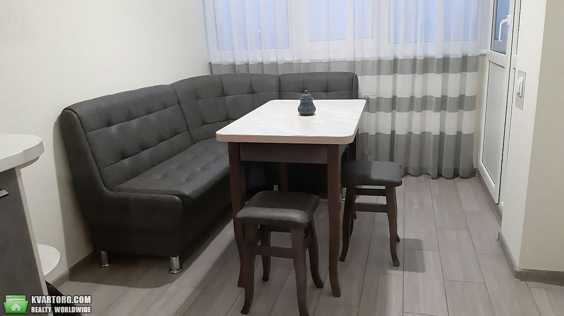 Rent out 1-room apartment. Киев, Кондратюка — photo 3