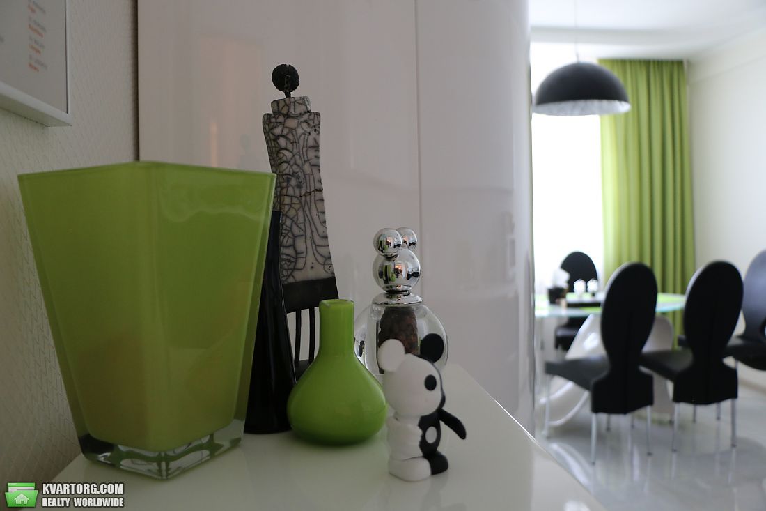 Rent out 2-room apartment. Киев,  Голосеевский пр — photo 1