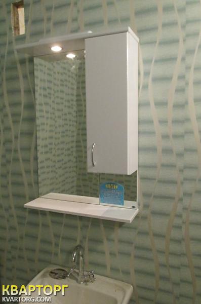 Rent out 2-room apartment. Киев, Ващенко — photo 6