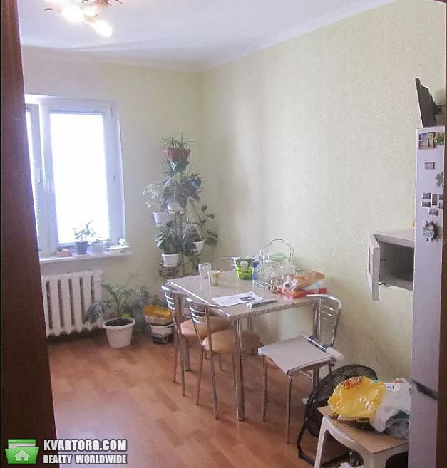 Sell 2-room apartment. Киев,  Урловская — photo 5
