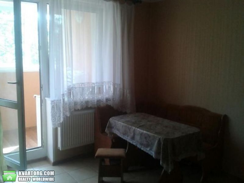Sell 1-room apartment. Киев,  Зодчих — photo 4