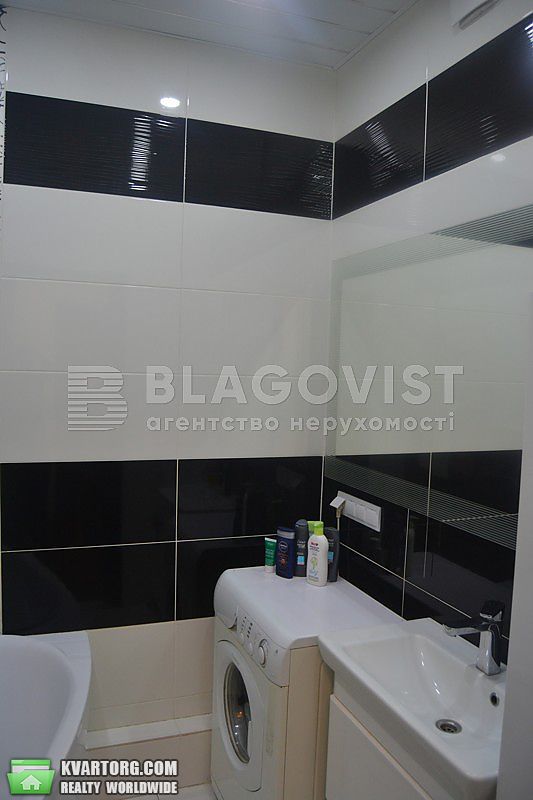 Sell 3-room apartment. Киев,  Урловская — photo 10