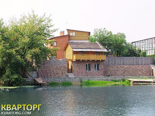 Rent out house. Киев, Малоземельная — photo 1