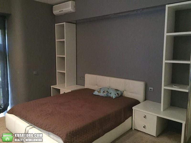 Rent out 2-room apartment. Киев,  Андреевский спуск — photo 6