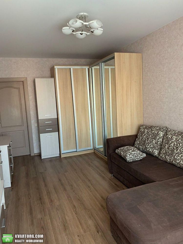Sell 3-room apartment. Киев,  Милославская — photo 3