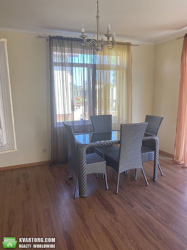 Rent out house. Киев, Ликарская — photo 6