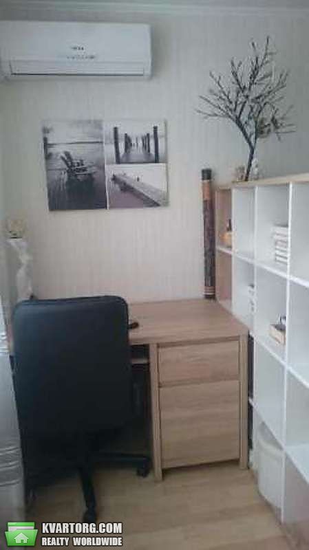 Sell 3-room apartment. Киев,  Чаадаева — photo 10
