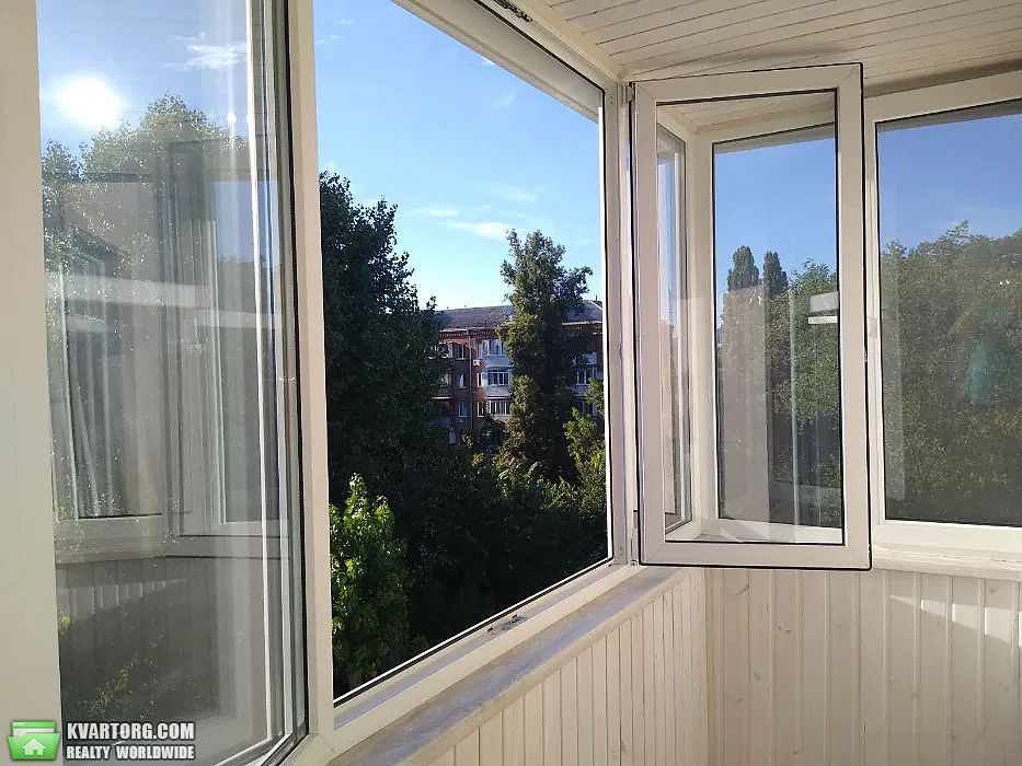 Sell 2-room apartment. Киев,  Гарматная — photo 9