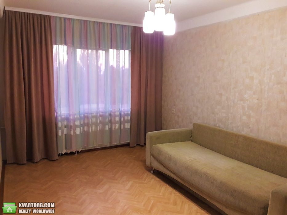 Rent out 2-room apartment. Киев,  Ромена Роллана бул — photo 7