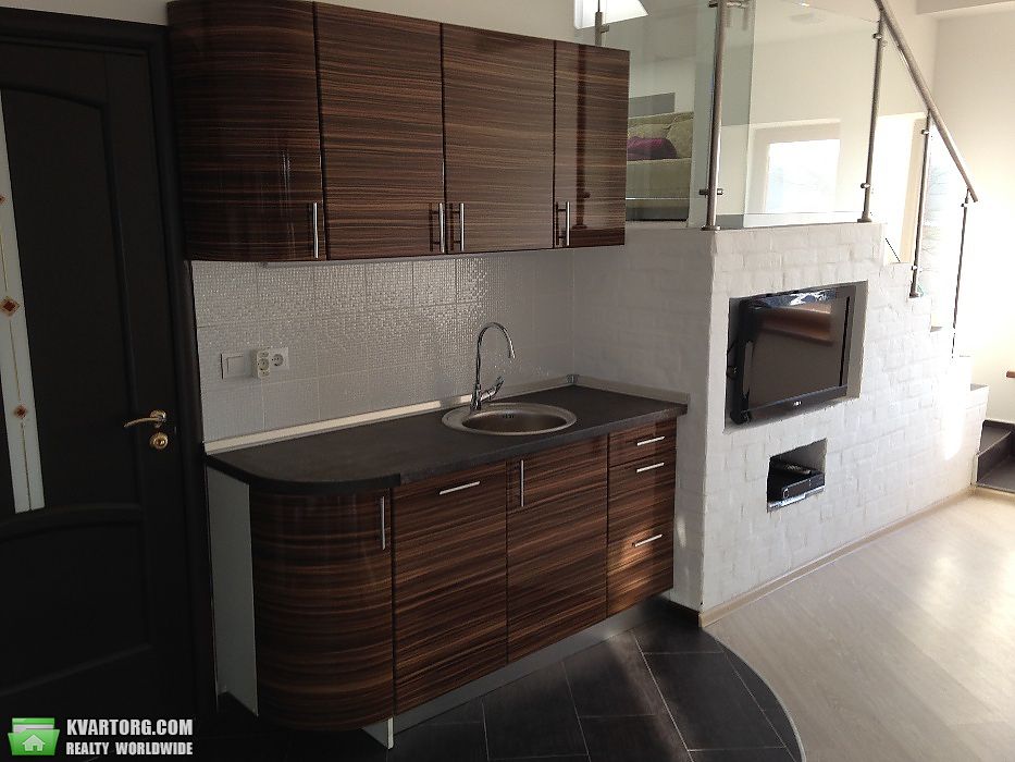 Rent out 2-room apartment. Киев, Павленко — photo 2