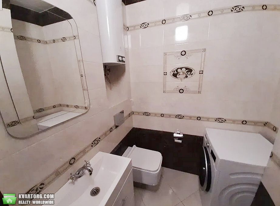Rent out 2-room apartment. Киев,  Драгоманова — photo 2