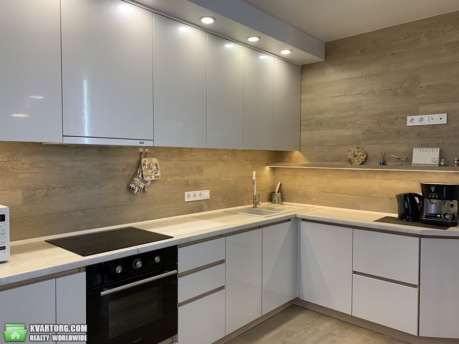 Sell 2-room apartment. Киев,  Панельная — photo 1