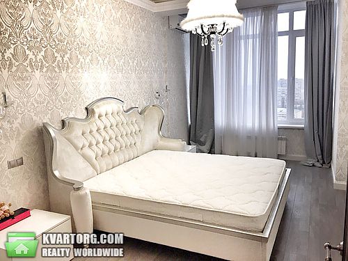 Rent out 2-room apartment. Киев,  Щорса — photo 3