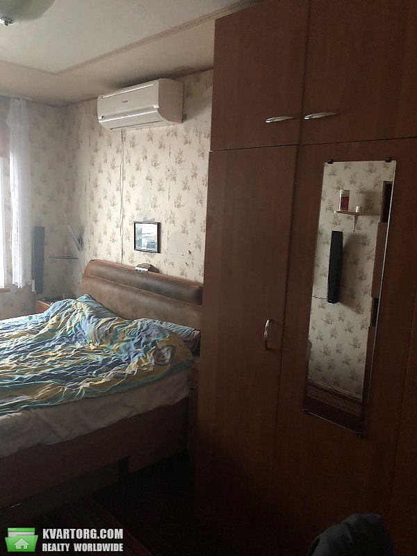 Sell 4-room apartment. Киев,  Тростянецкая — photo 4