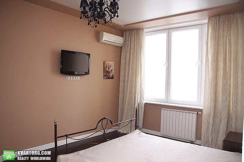 Rent out 4-room apartment. Киев,  Героев Сталинграда пр — photo 4