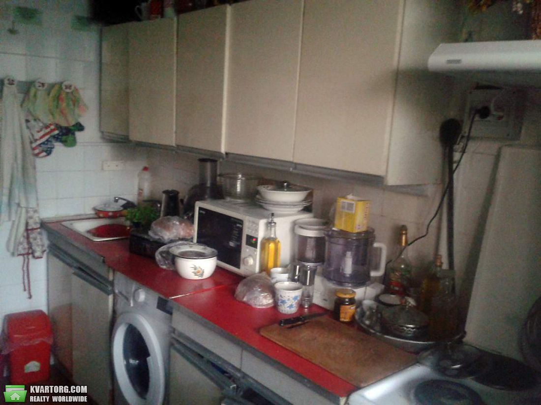 Sell 1-room apartment. Киев,  Мичурина — photo 1