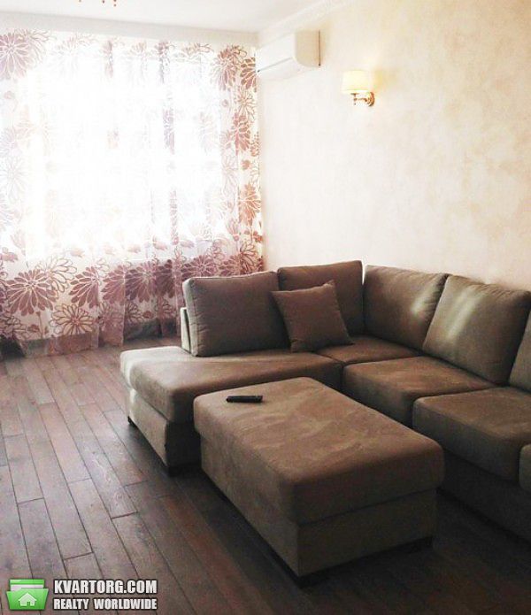 Rent out 2-room apartment. Киев,  Леси Украинки бул — photo 2