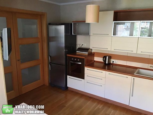 Rent out 3-room apartment. Киев,  Юрковская — photo 10