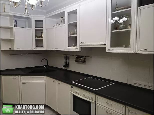 Rent out 3-room apartment. Киев,  Княжий Затон — photo 2