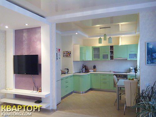 Sell 3-room apartment. Киев,  Васильченко — photo 2