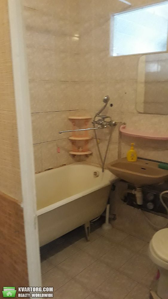 Rent out 1-room apartment. Киев,  Гната Юры — photo 8